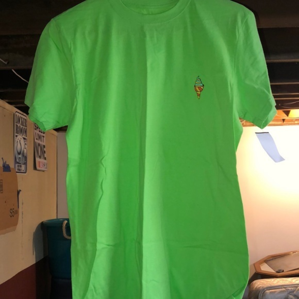 Men’s shirt‎